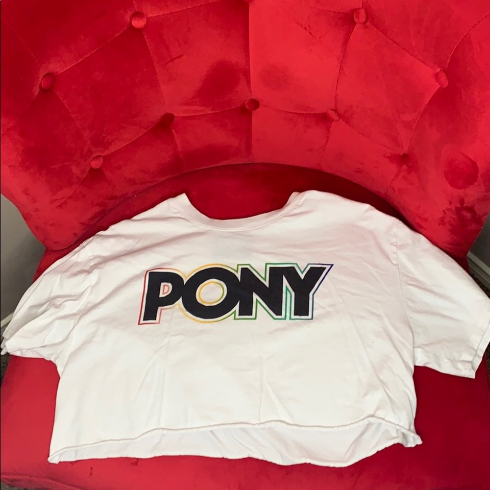 Pony crop top